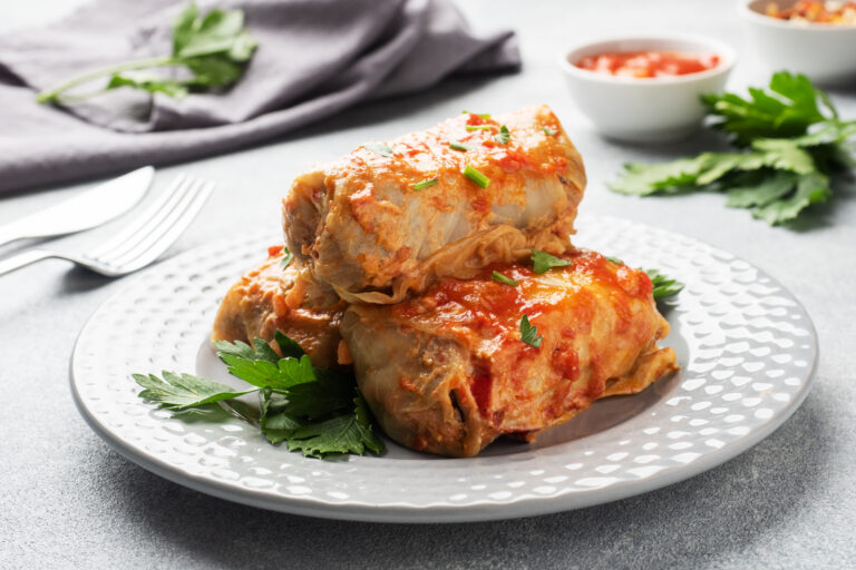 CABBAGE ROLL DINNER
